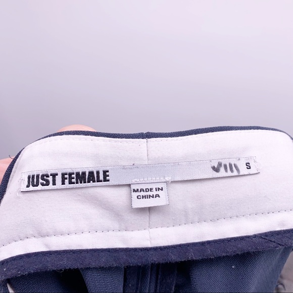 Just Female Gibbs Loose Pants in Blue Sz Small - Picture 6 of 6